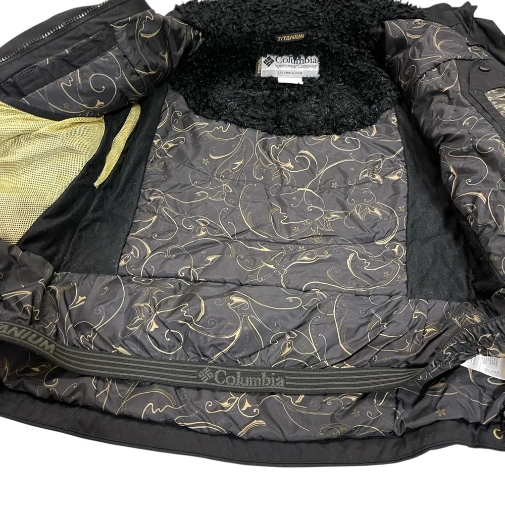 Columbia Titanium Omni-Tech Black Ski Jacket  Coat  Embroidered Detail Women’s - Picture 7 of 12